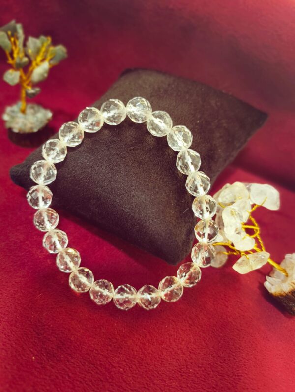 clear-quartz-diamond-cut